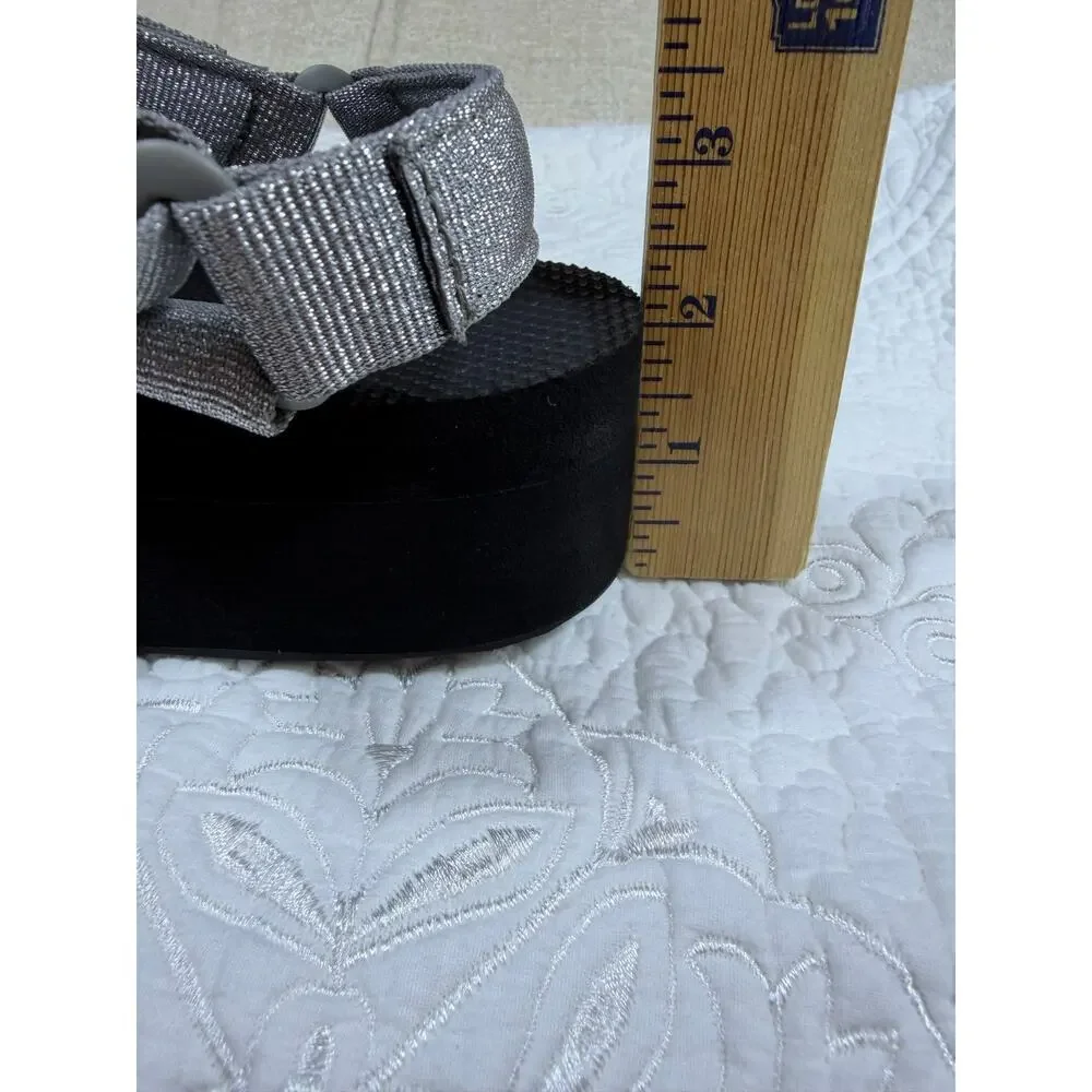 Teva Women 8 Silver Black Universal Metallic Strap Outdoor Sport Sandals Shoes